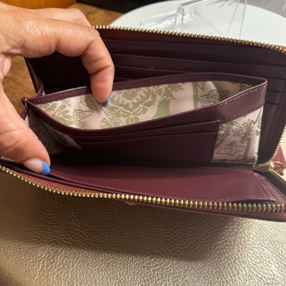 PRISTINE Vivienne Westwood Long Zip Round Wallet in Dusty Rose Saffiano - Picture 5 of 17